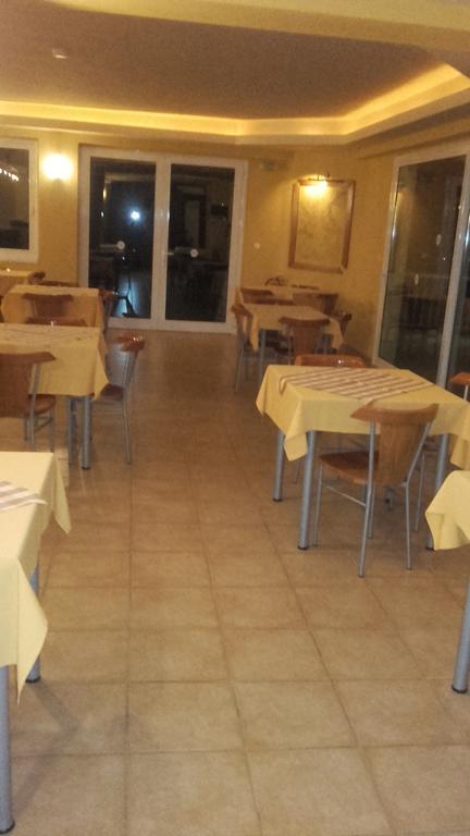 Aparthotel Bella Grecia Hanioti Zewnętrze zdjęcie